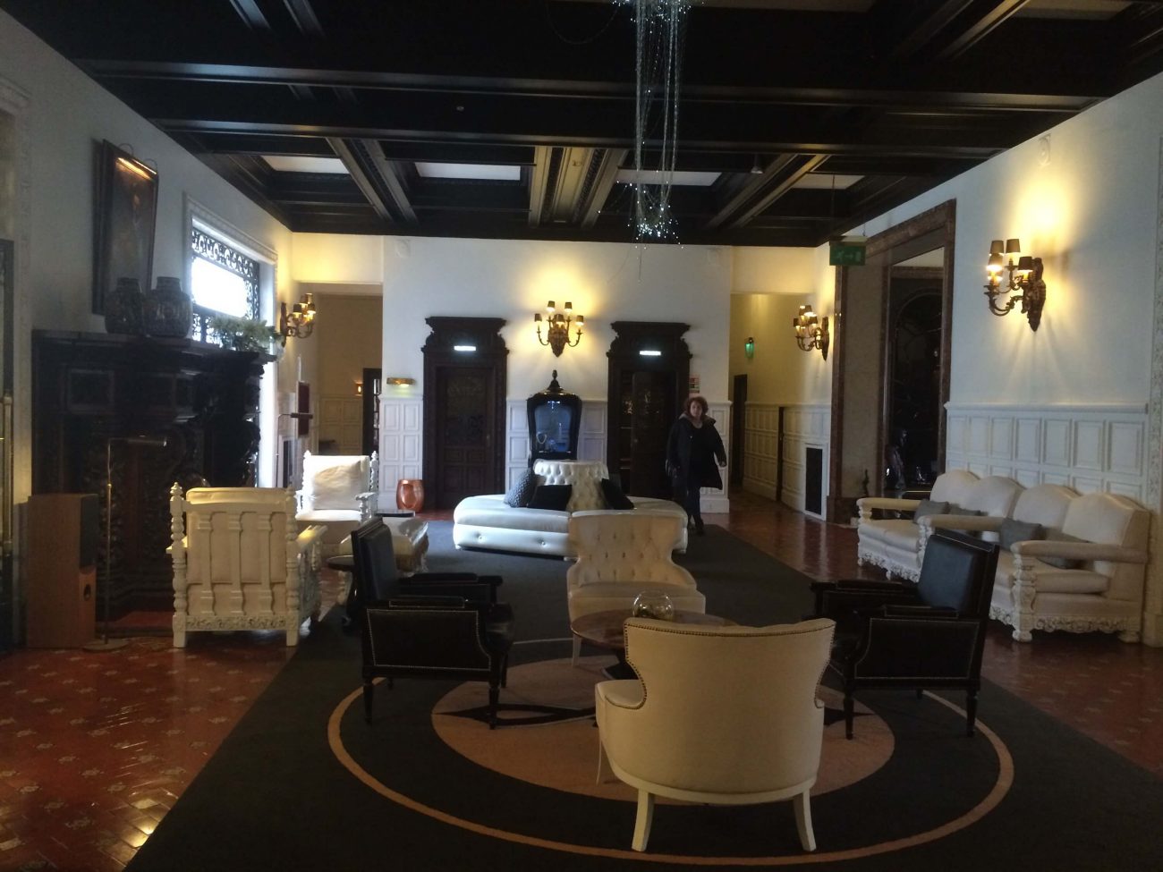 Porto Hotel mit langer Geschichte Infantes Sagres Lobby