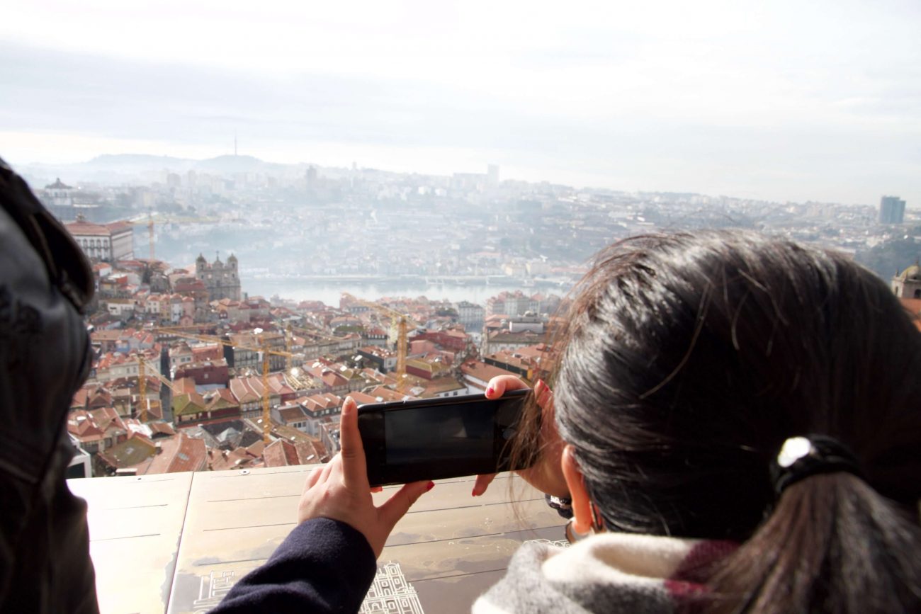 Der Clerigos-Turm in Porto lockt mit einer besonderen Aussicht