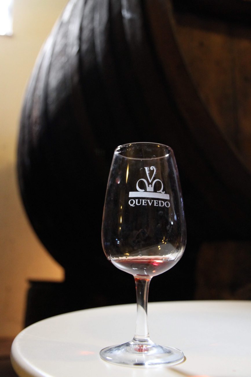 Portwein Verkostung mit Portweinglas von Quevedo