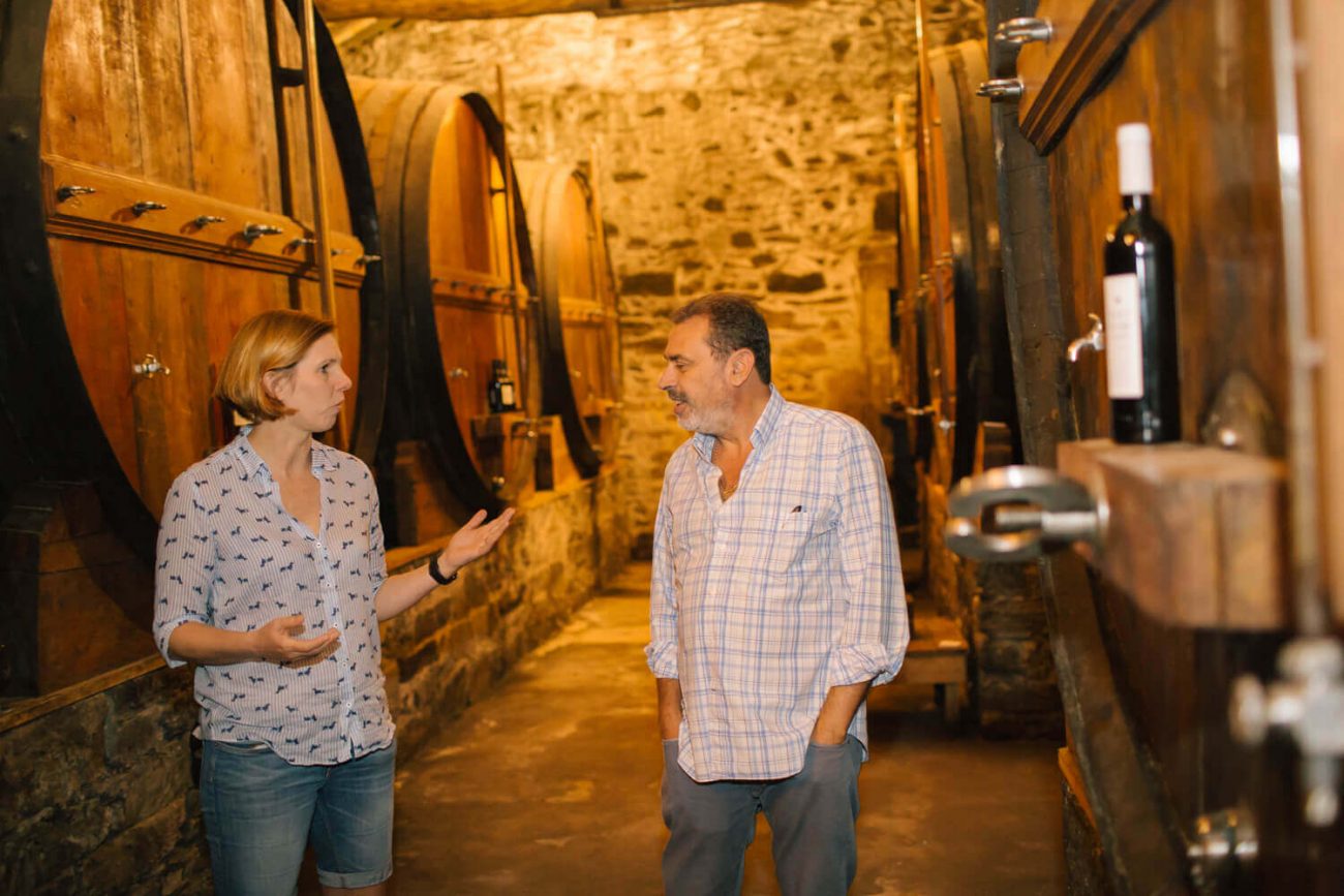 Miguel Braga zeigt seinen Weinkeller "Port Knox" seiner Quinta do Mourão